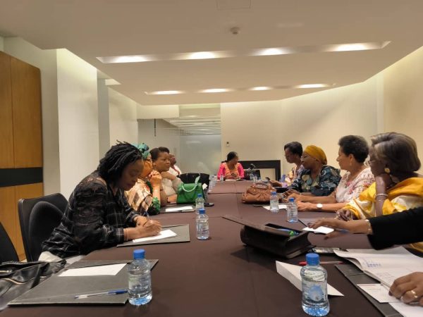 La conférence du Mercredi 09 Avril 2025 à l’hôtel Rotana à Kinshasa avec la conférencière Madame THÉRÈSE LUZOLO DIAMWANGAGA